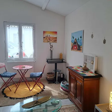 La Maison De Caroline Homestay La Rochelle (Charente-Maritime)